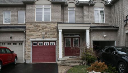 For Lease - 2406 Old Brompton Way, Oakville, Ontario - Photo 2