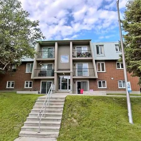 Appartement de 2 chambres et 1 salle de bain - Photo 3