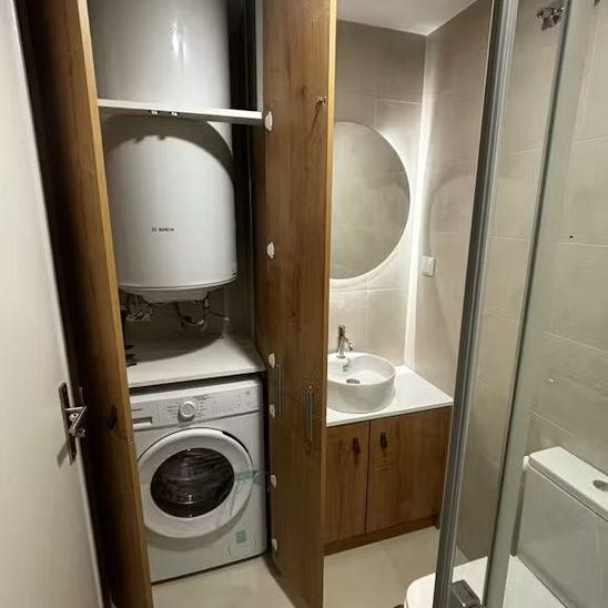 Rua de Dona Estefânia, Lisbon, Lisbon 1150-176 - Photo 1