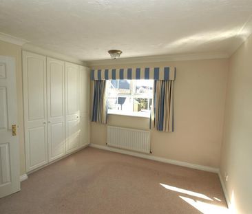 3 bedroom detached house to rent - Photo 2