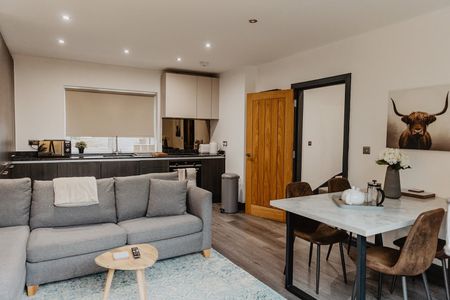 3 Bed Semi-Detached House, Wilbury Road, BN3 - Photo 5