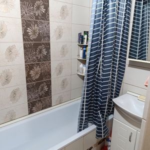 Se inchiriaza garsoniera in zona Grivitei - Fotografie 3