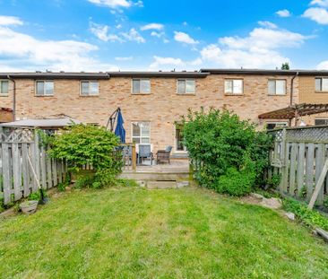 For Lease - 842 Upper Kenilworth Avenue, Hamilton, Ontario - Photo 6