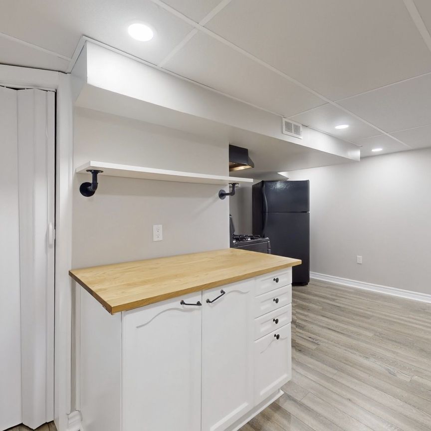 For Lease - 326 Rosedale Drive Unit# Bsmt, Whitby, Ontario - Photo 1