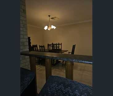 Immaculate Partly furnished - Photo 6