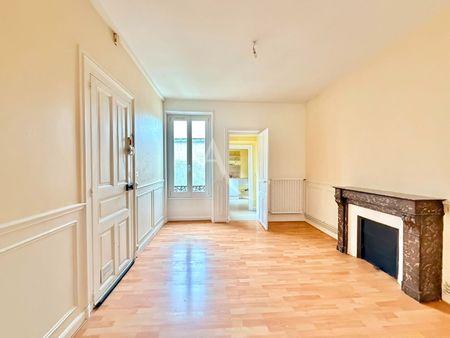 Location Appartement 2 pièces 43m² - Photo 2