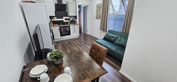 1 bedroom flat to rent - Photo 1