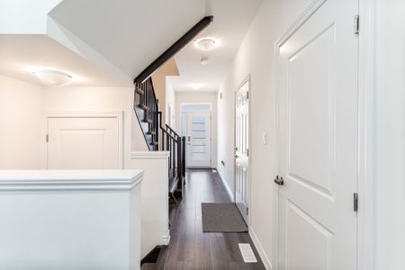 For Lease - 81 Callwood Way, Brantford, Ontario - Photo 4