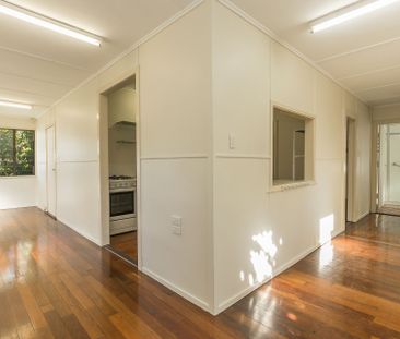 2/3 Sunset Avenue, Mundingburra - Photo 2