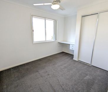 3 Bedroom Modern Townhouse Available to rent from 5 August - Photo 5