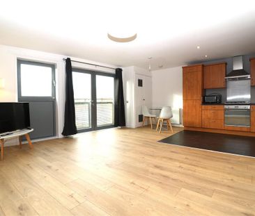 2 bedroom apartment to rent - Photo 2