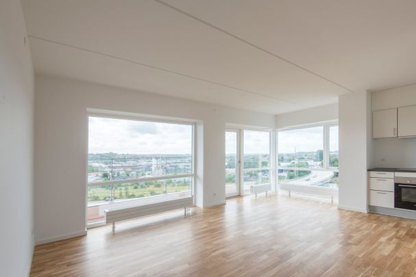 Lys 2-værelses lejlighed i nyere ejendom i Aalborg - Photo 1