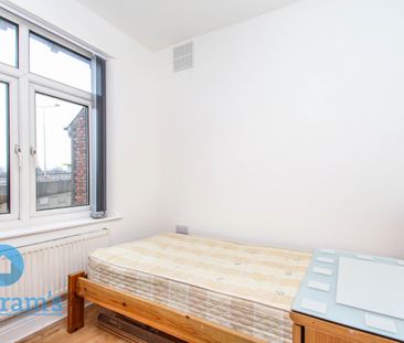 2 bed Detached House for Rent - Photo 2