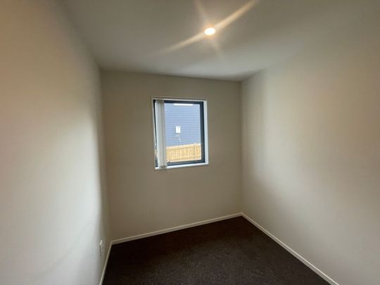 Beachlands - Photo 1