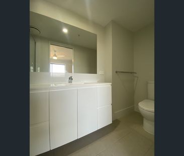 804/14 Maud St, Nambour, Qld 4560 - Photo 5