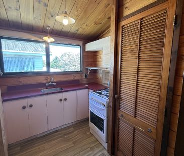 6 Wisteria Grove, Maungaraki - Photo 4