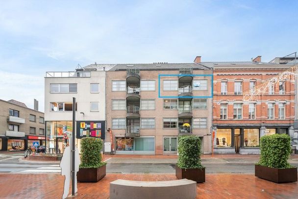 Roeselare- appartement met 3 slaapkamers - Photo 1