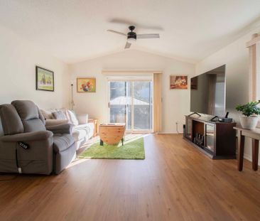 For Lease - 72 Brookheath Lane, Hamilton, Ontario - Photo 2