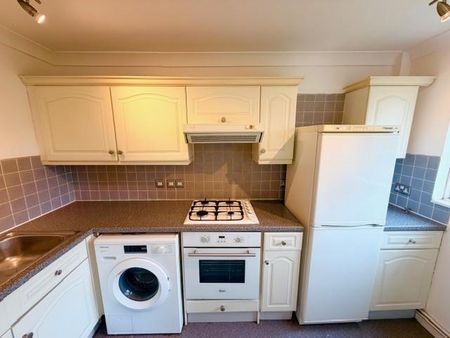1 bedroom flat to rent - Photo 2