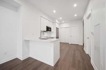 For Lease - 25 Wellington Street Unit# 2901, Kitchener, Ontario - Photo 4