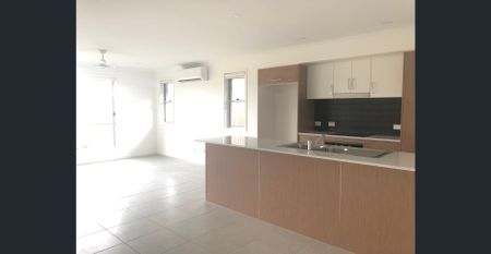 AMAZING PROPERTY! - Photo 3