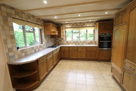 3 bedroom detached house to rent - Photo 2