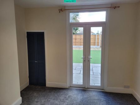 3 bedroom terraced house to rent - Photo 2