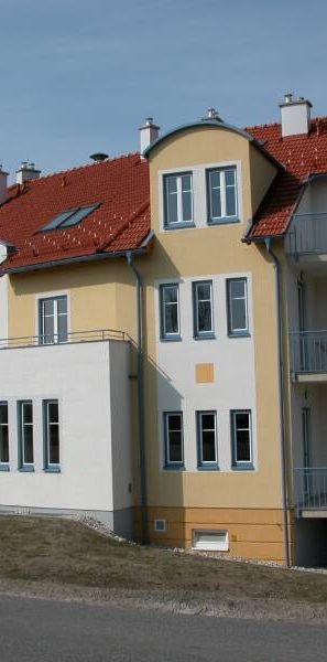 Helle 3 Zimmer Wohnung mit Fernblick - Foto 1