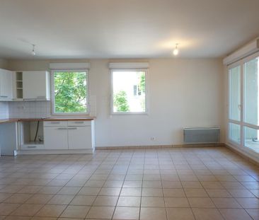 Location Appartement 3 pièces 70m² ANNECY 74000 - Photo 2