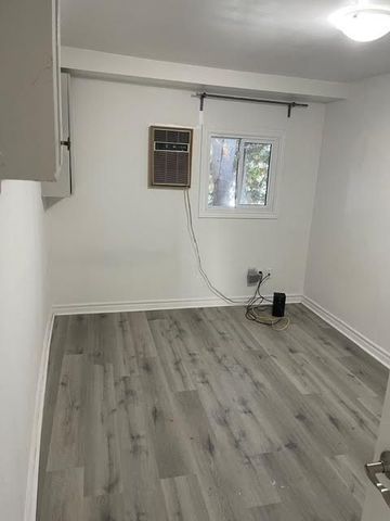 For Lease - 257 Parkwood Avenue, Georgina, Ontario - Photo 2