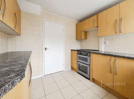 3 bedroom terraced house to rent - Photo 5