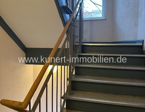 Attraktive 2-Zimmer-Wohnung Balkon, Einbauküche und Stellplatz im halleschen Med ... - Photo 1