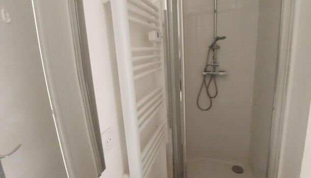 Appartement 22m2 REIMS 550 euros - Photo 1