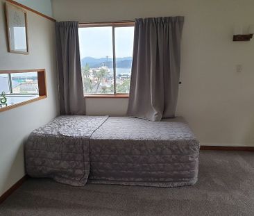 1BR Apt furnished with tranquil Harbour Views - Photo 5