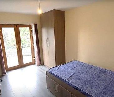 5 bedroom apartment to rent - Photo 4