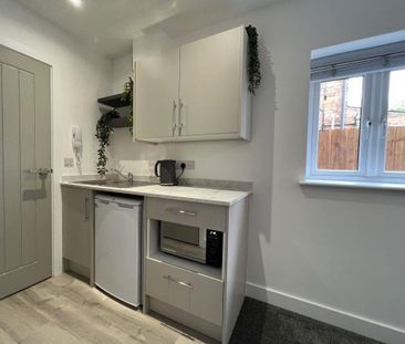 Studio to rent - Photo 4