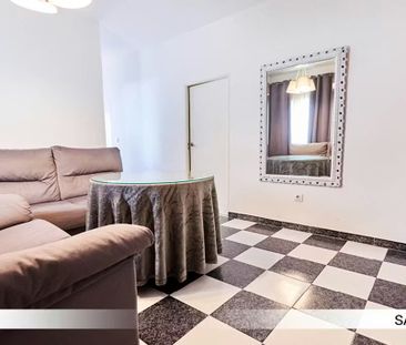 Calle Castillo de Alcalá de Guadaira, Sevilla, Andalusia 41013 - Photo 6