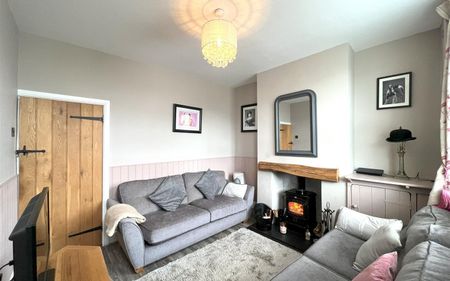 The Bank, Scholar Green - Photo 3