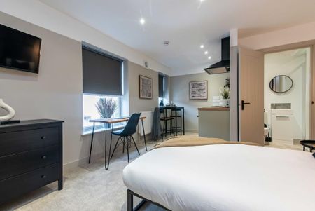 Studio to rent - Photo 2