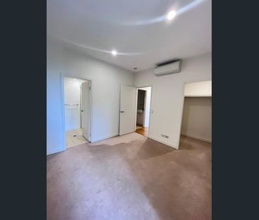 2x2 MODERN Apartment Living - Photo 5