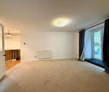 1 bedroom ground floor flat to rent - Photo 5