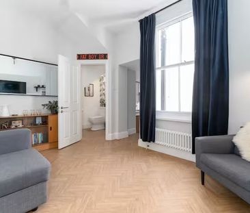1 Bed Flat, Springfield Road, BN1 - Photo 2