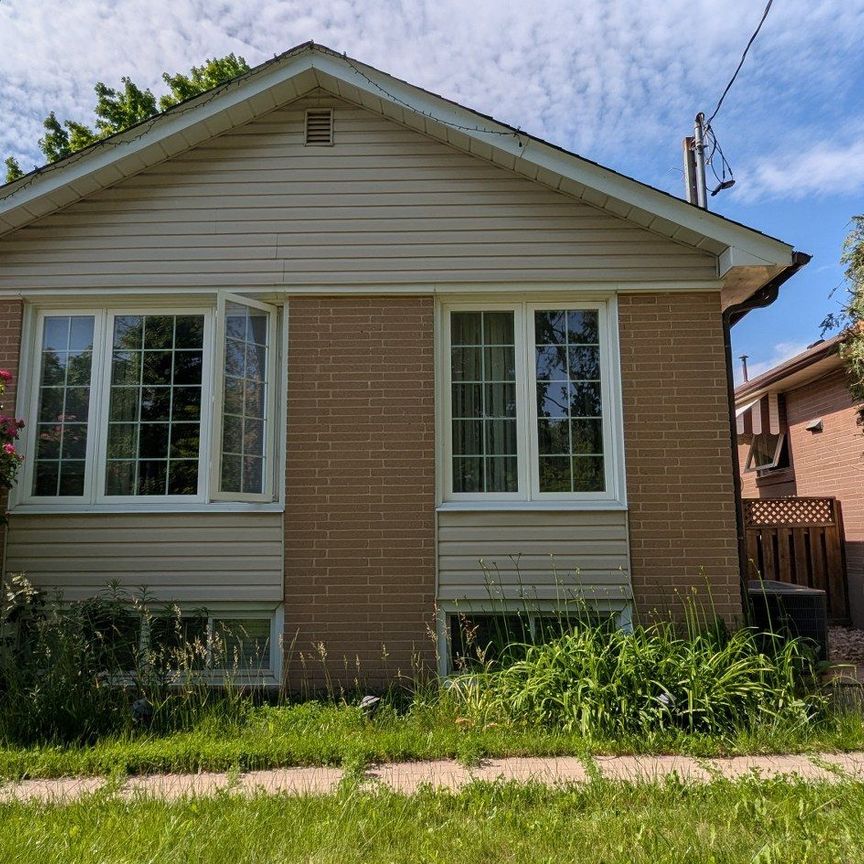 For Lease - 377 Centre Street Unit# Bsmt, Richmond Hill, Ontario - Photo 1