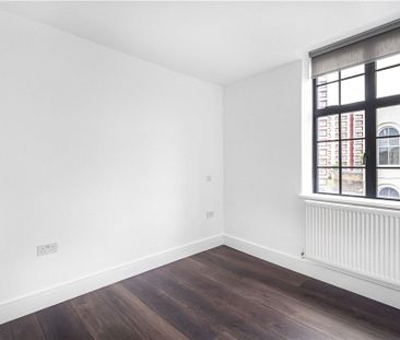 High Street, London, SE25 6EF - Photo 2