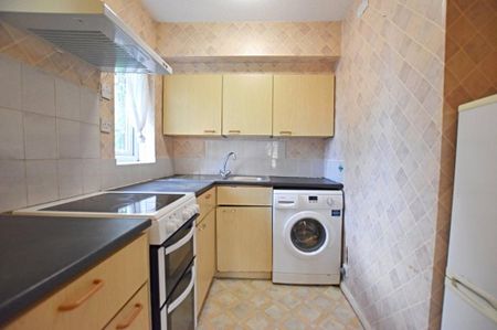 Studio to rent - Photo 4