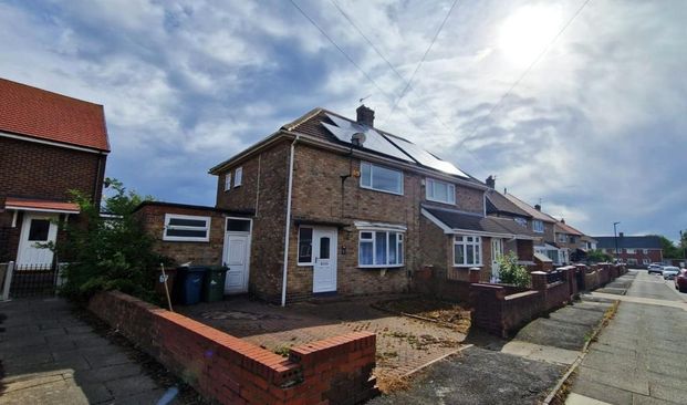 2 bedroom semi-detached house to rent - Photo 1