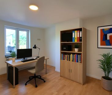 GEZELLIGE, GERENOVEERDE STADSWONING MET KOER IN HARTJE TIELT - Foto 2