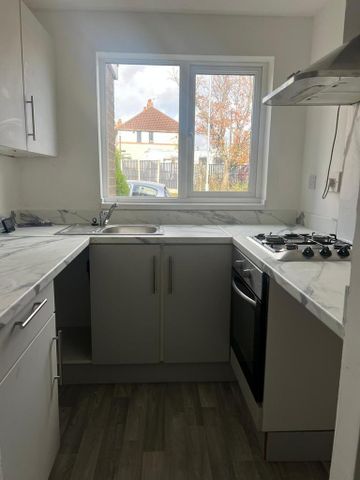 1 bedroom terraced house to rent - Photo 4