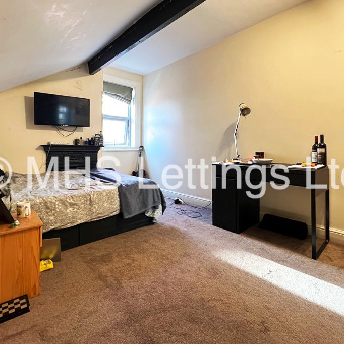 4 St. Michaels Terrace, Leeds, LS6 3BQ - Photo 1