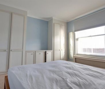 3 bedroom flat to rent - Photo 5